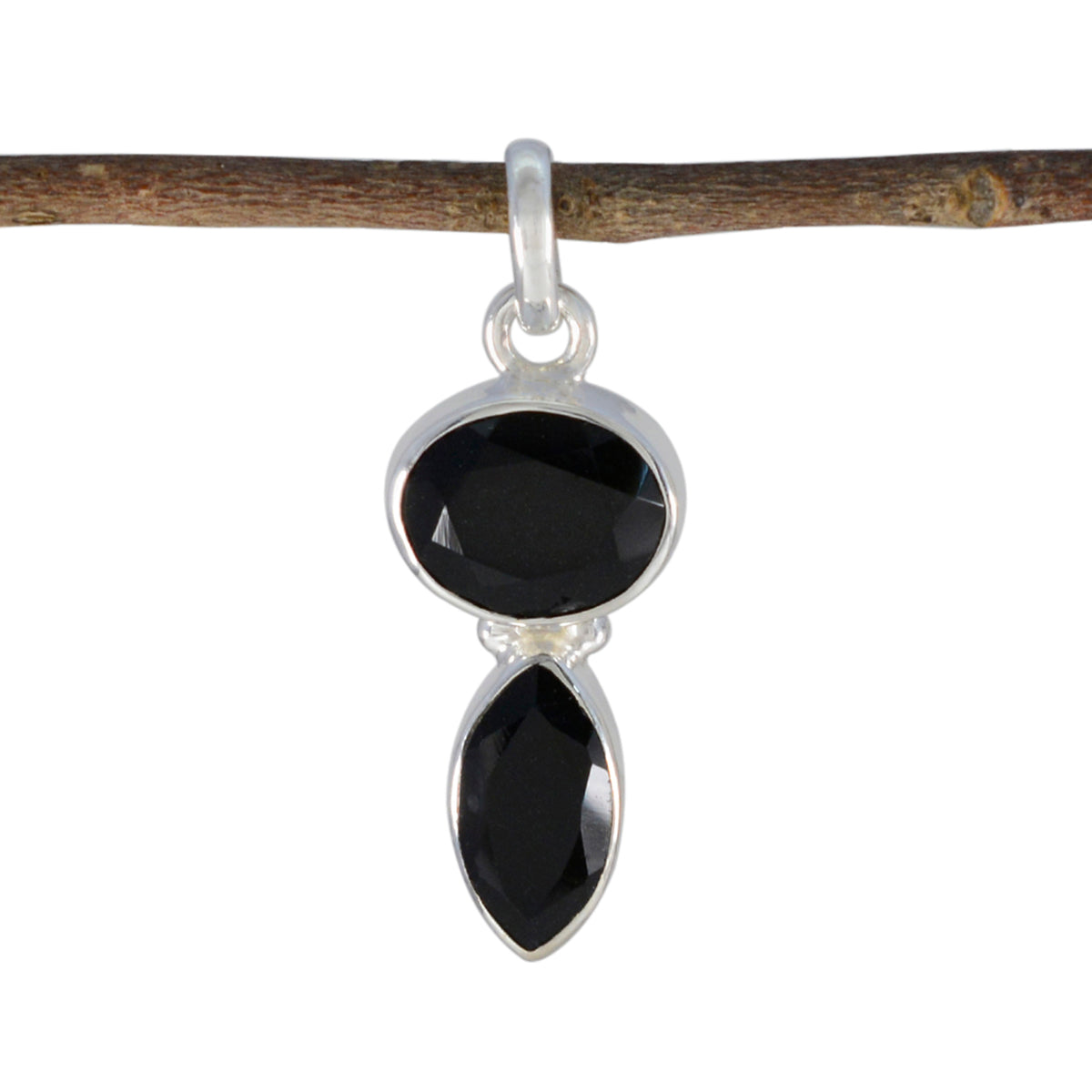 Emilia Black Armor Whisper-thin Pendant Black Onyx Black Black