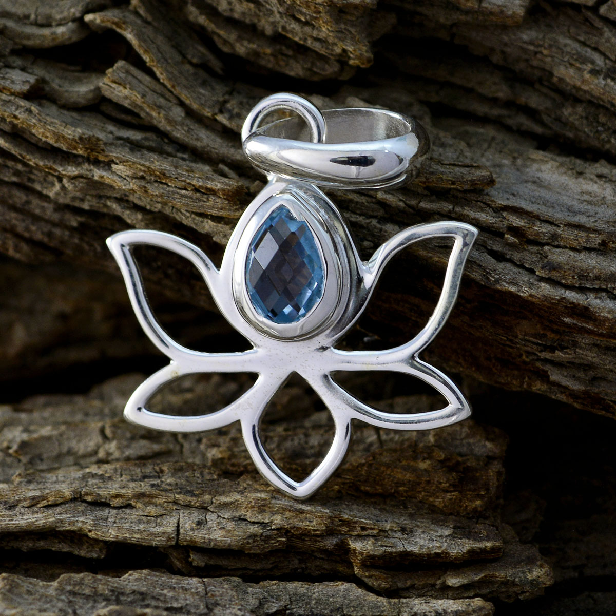 Haruka Blue Rope-Wire Elegant Pendant