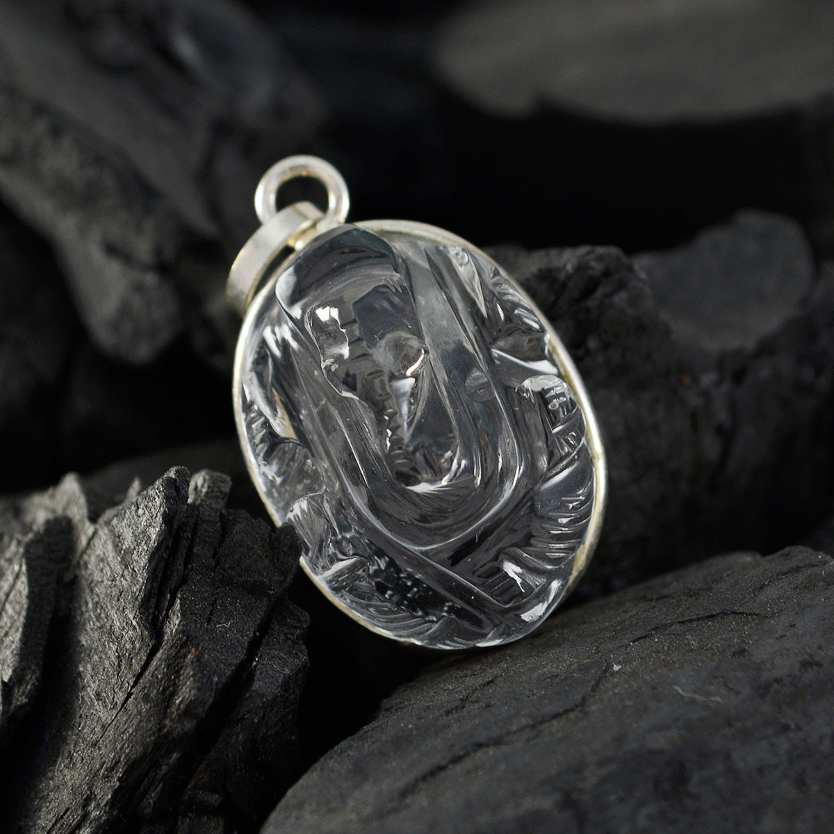 Ines White Sophisticated Minimal Pendant