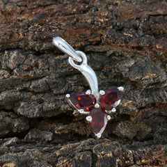 Chloe Red Heart Delicate Pendant