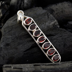 Aria Red Contemporary Tiny Pendant