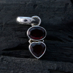 Kennedy Red Glamorous Delicate Pendant