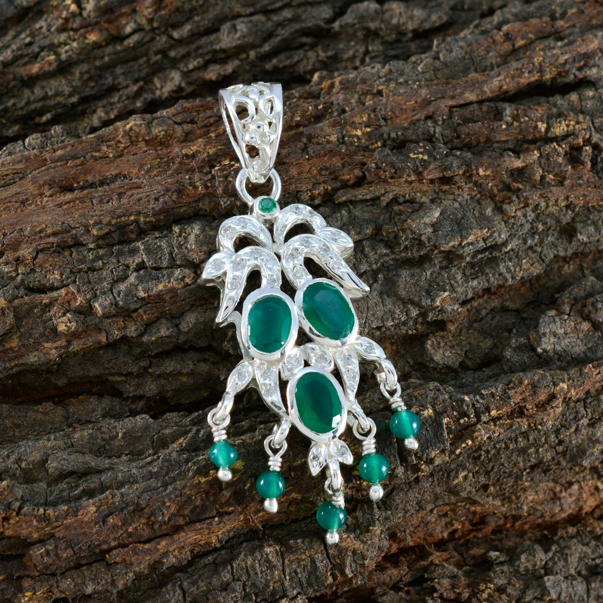 Zoey Green Armor Featherlight Pendant