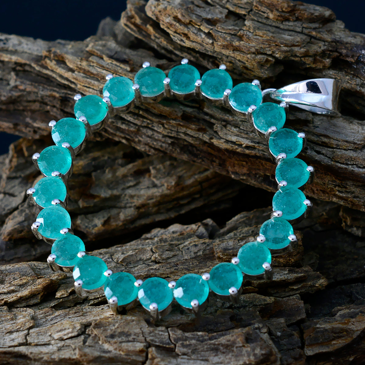 Florencia Green Eternity Essential Pendant