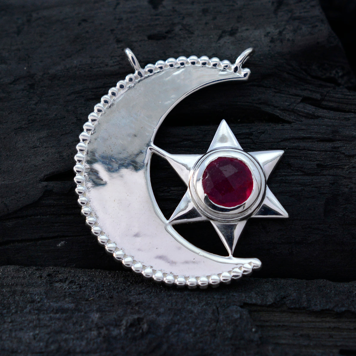 Zoe Red wedding Delicate Pendant