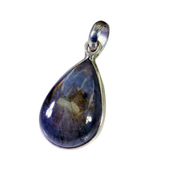 Amanda Grey wedding Essential Pendant
