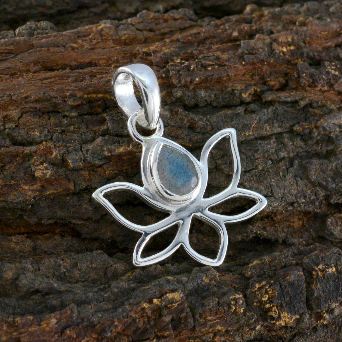 Ida Grey Rope-Wire Delicate Pendant
