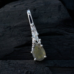 Ángeles Grey Luxurious Delicate Pendant