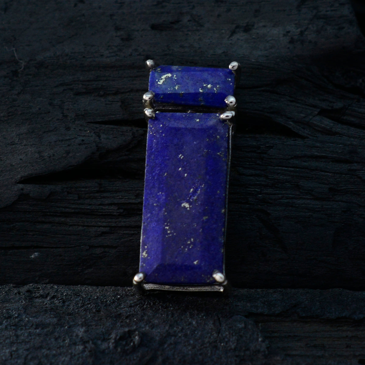 Emi Blue propsel Elegant Pendant