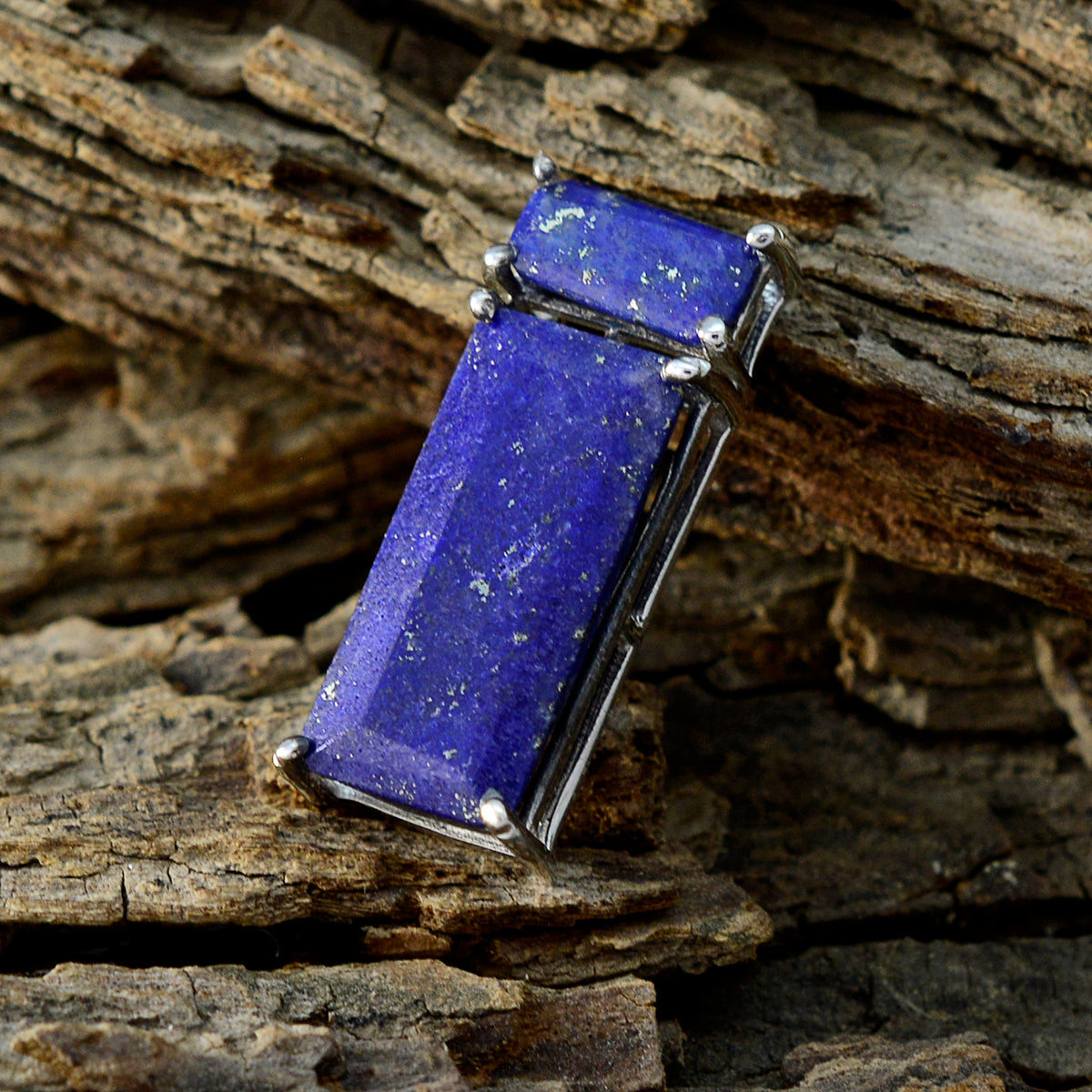 Emi Blue propsel Elegant Pendant