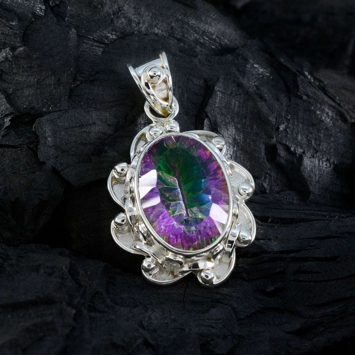 Laura multicolor Rope-Wire Eye-catching Pendant