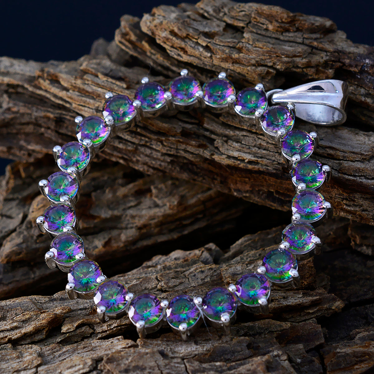 Isadora multicolor Engagement Essential Pendant