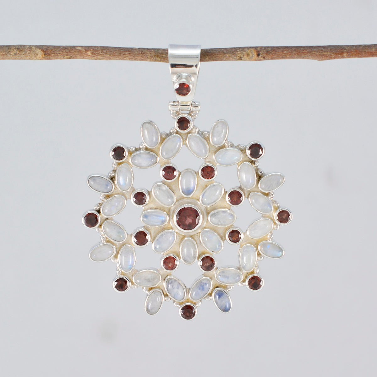 Zoe multicolor Artisan Chunky Pendant