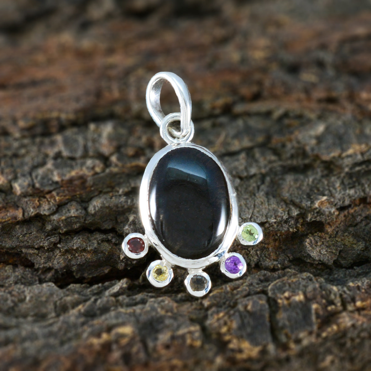 Grace multicolor Sophisticated Delicate Pendant