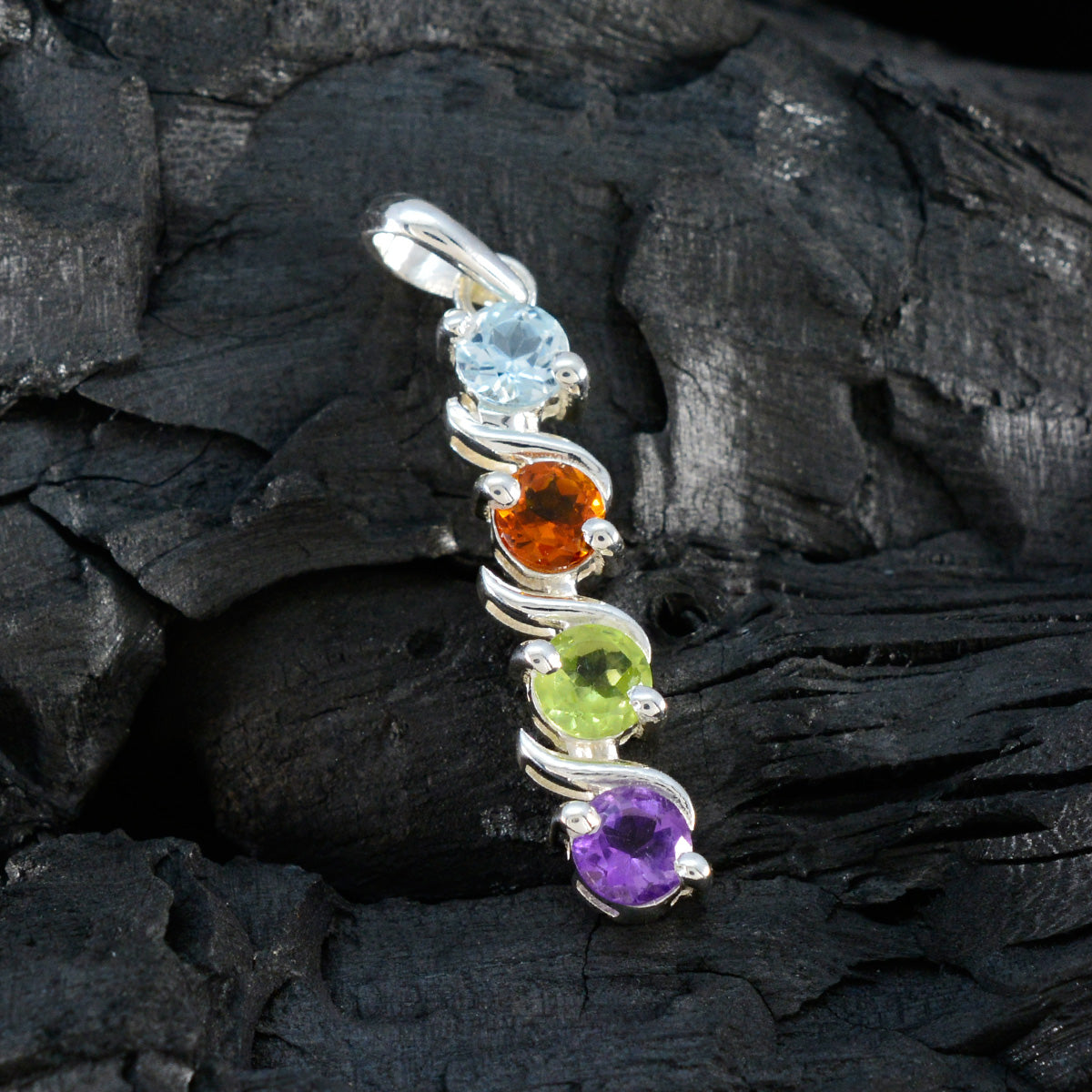Inès multicolor Romantic Dainty Pendant