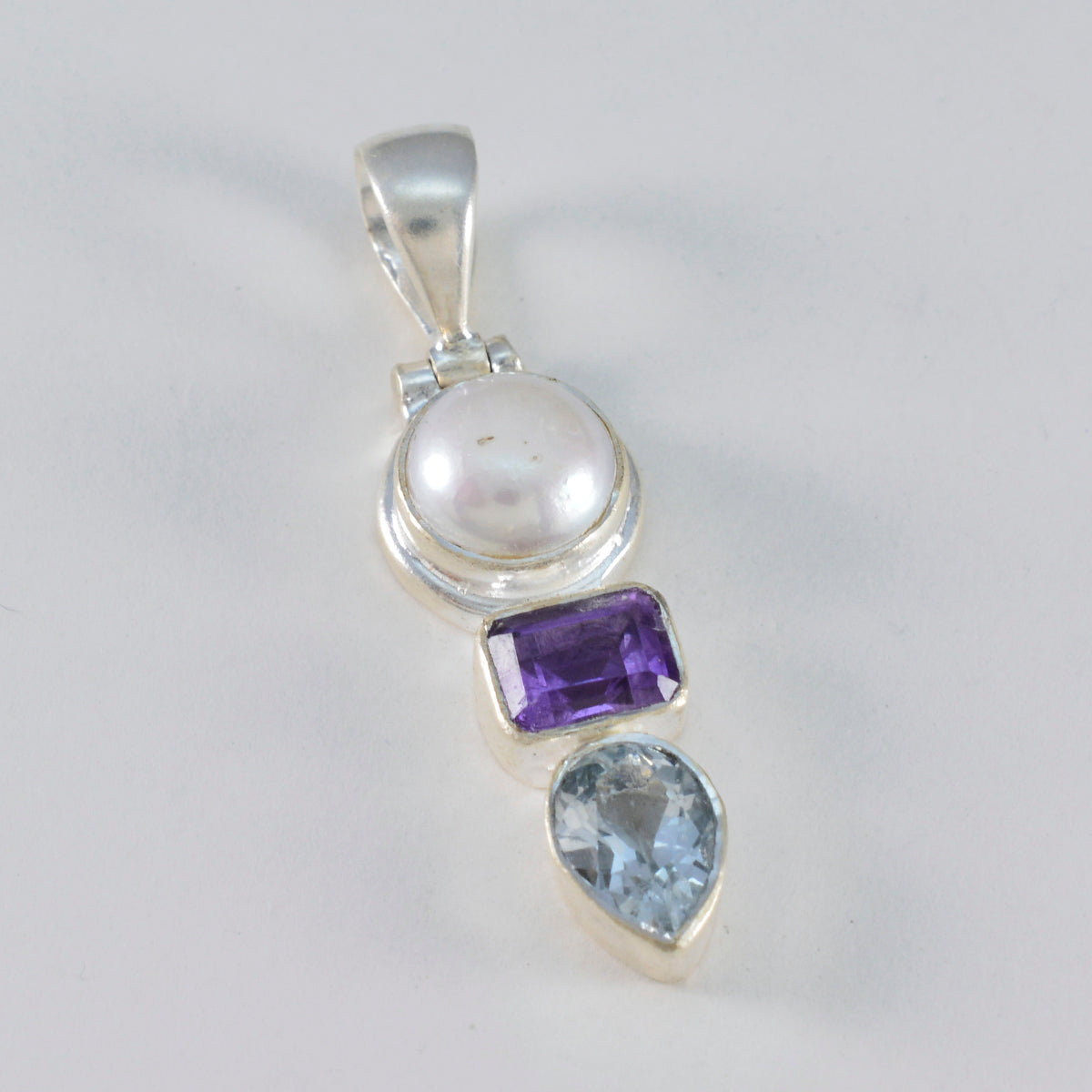 Isabel multicolor Feminine Classic Pendant