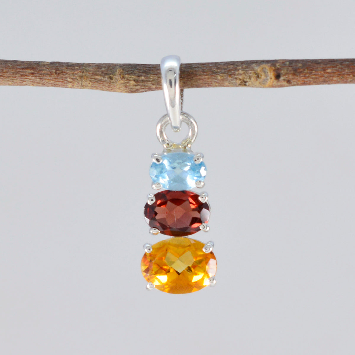 Laura multicolor Eternity Delicate Pendant