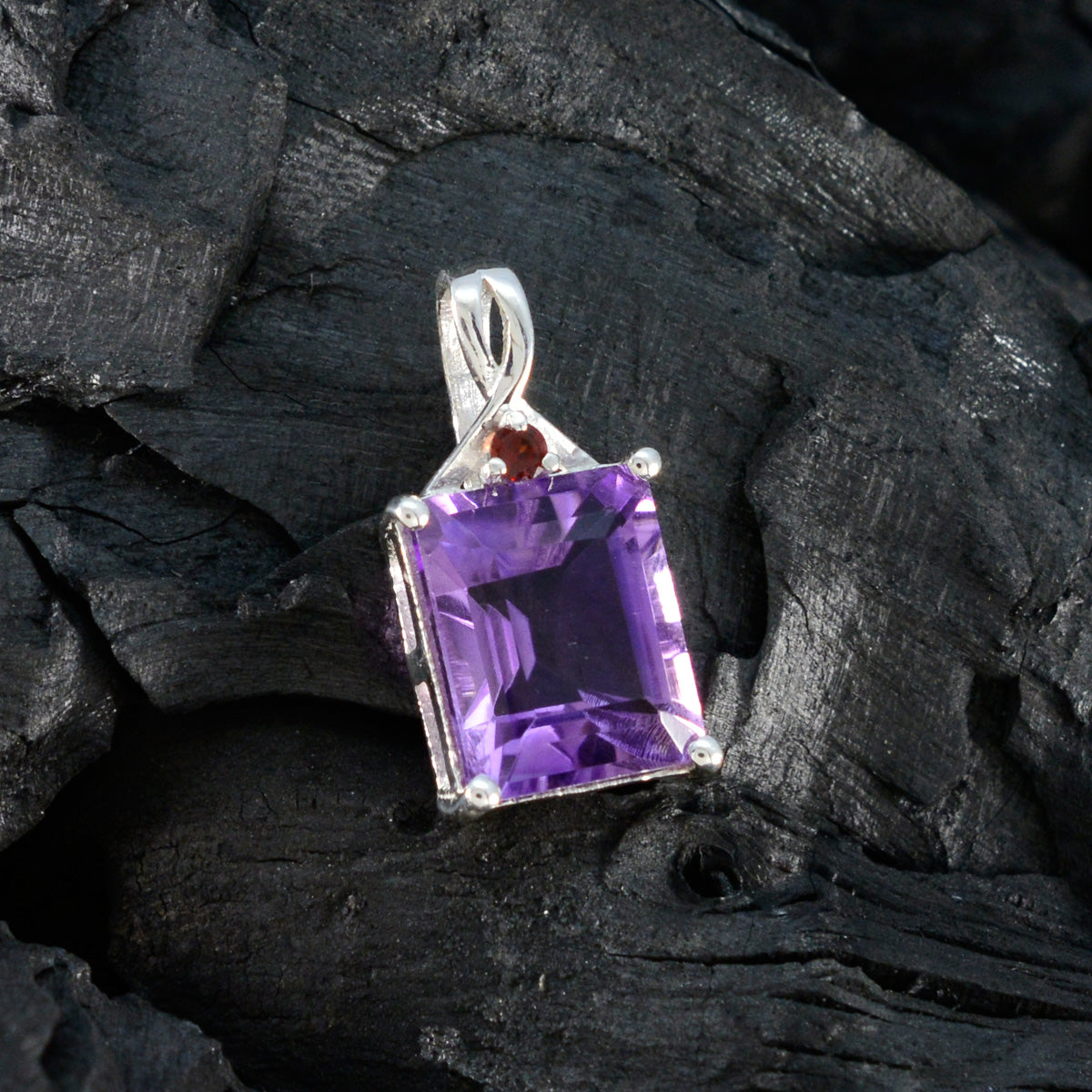 Ana multicolor Trendy Delicate Pendant