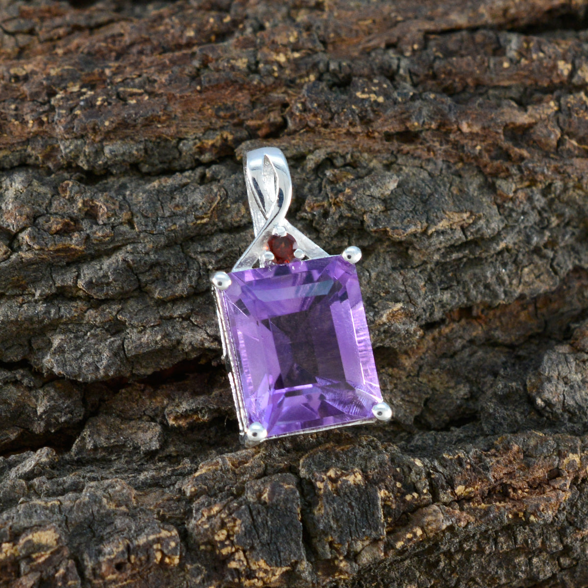 Ana multicolor Trendy Delicate Pendant