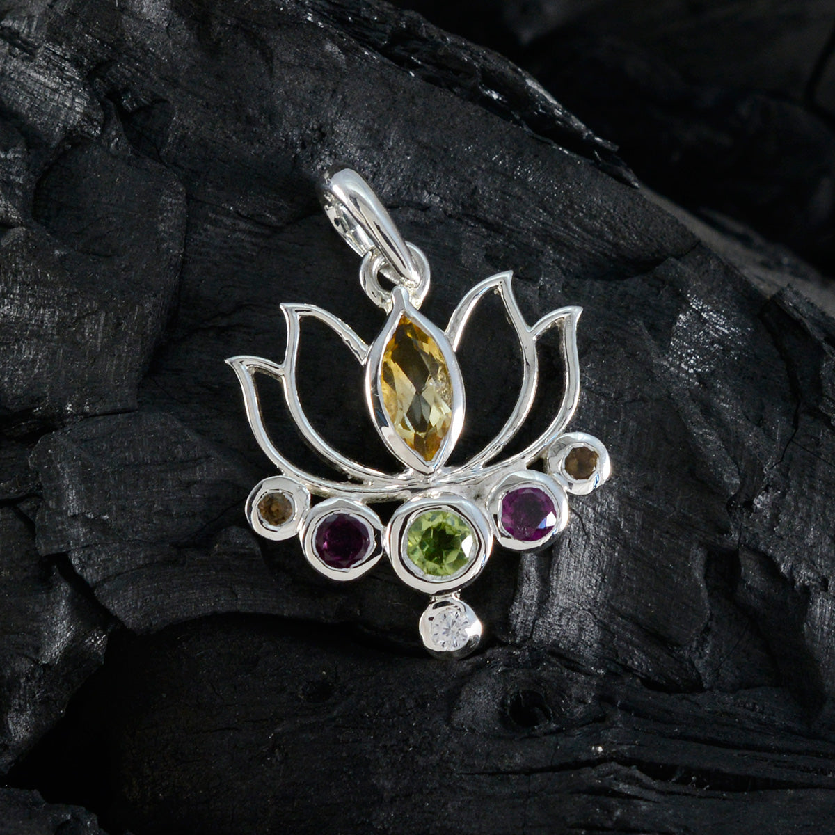 Anna multicolor Rope-Wire Dainty Pendant