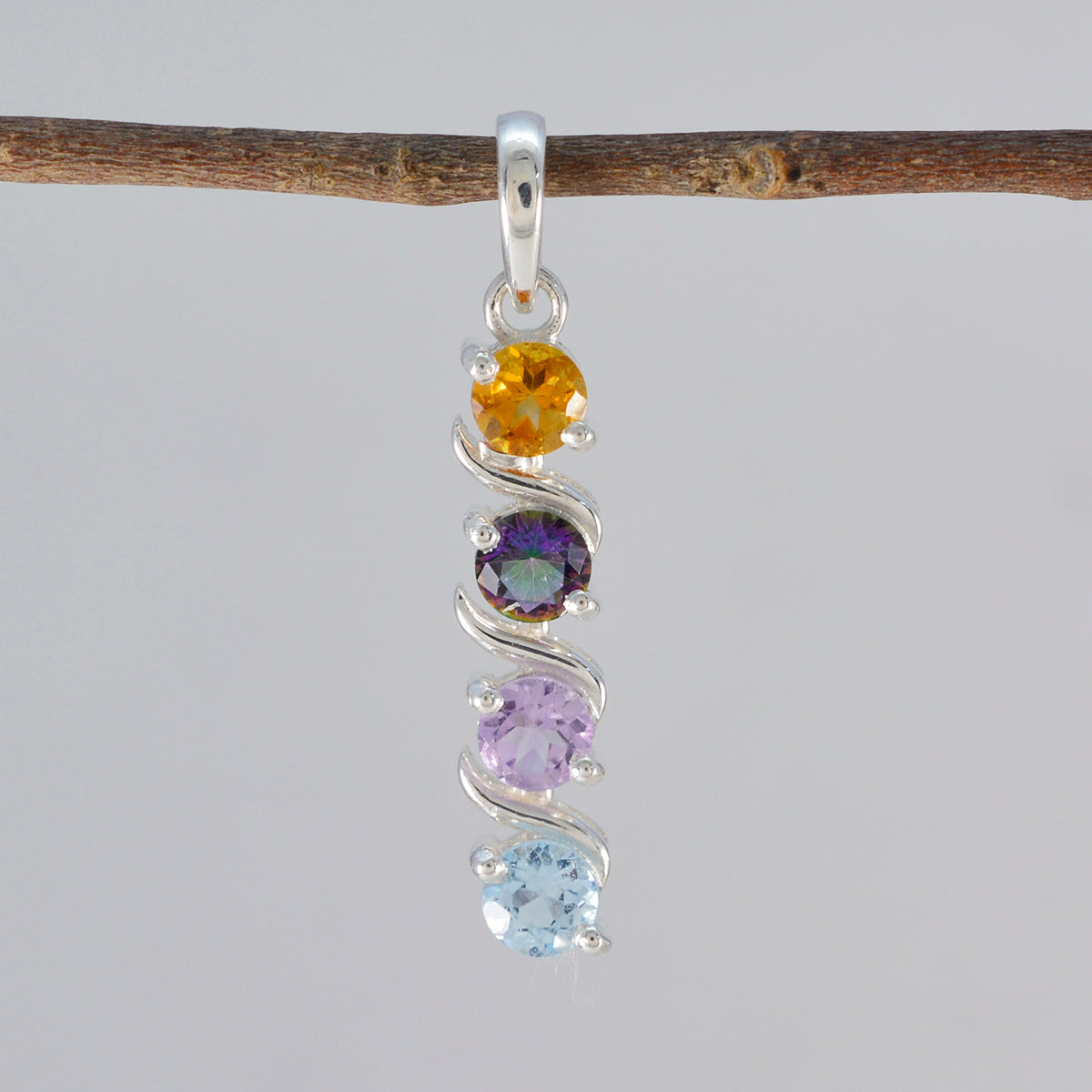 Zoey multicolor Fairytale Delicate Pendant