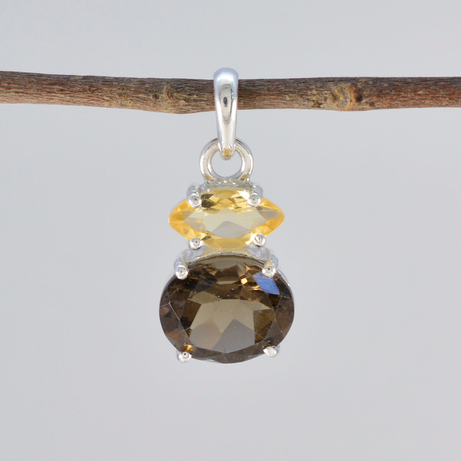 Yasmine multicolor Graceful Delicate Pendant