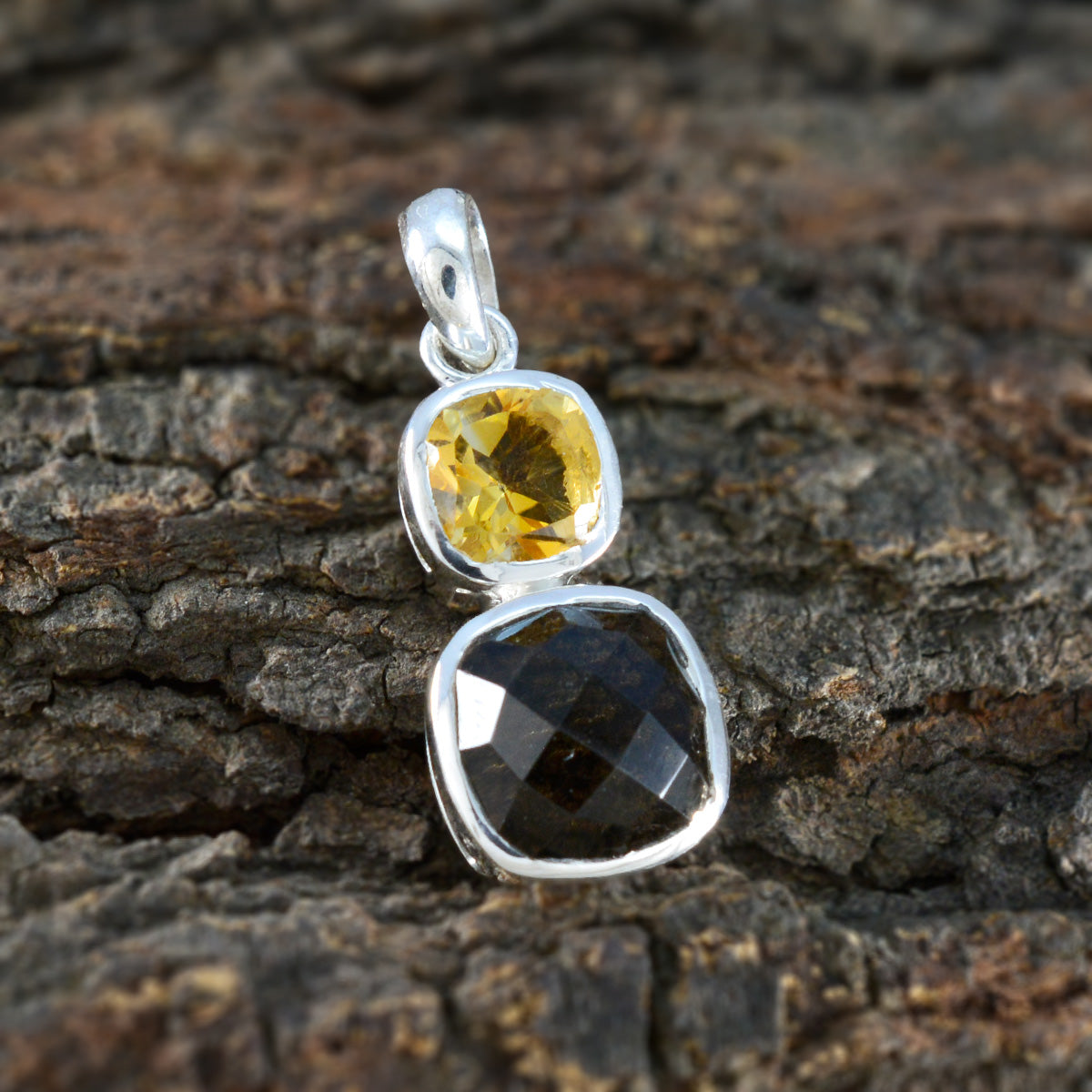 Teresa multicolor Engagement Whisper-thin Pendant