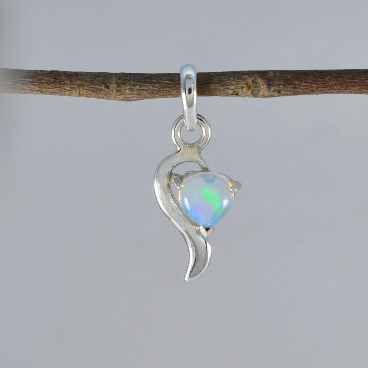 Yuna White valentine Minimalist Pendant