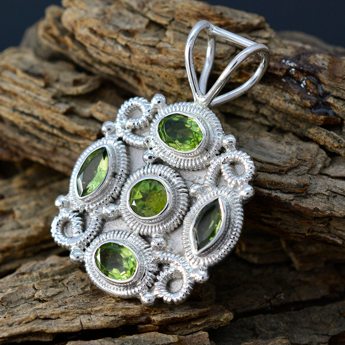 Greta Green Rope-Wire Statement Pendant
