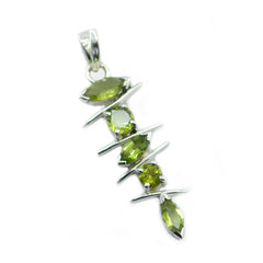 Isabella Green valentine Tiny Pendant