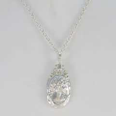 Zoey Plain Luxurious Dainty Pendant