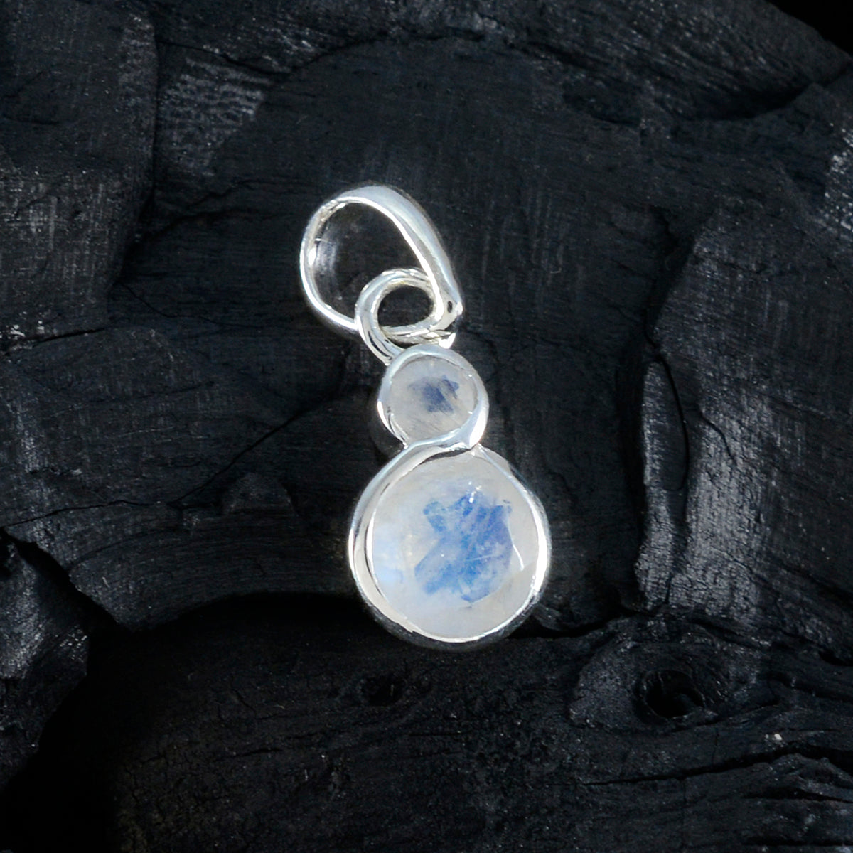 Clara White Graceful Dainty Pendant
