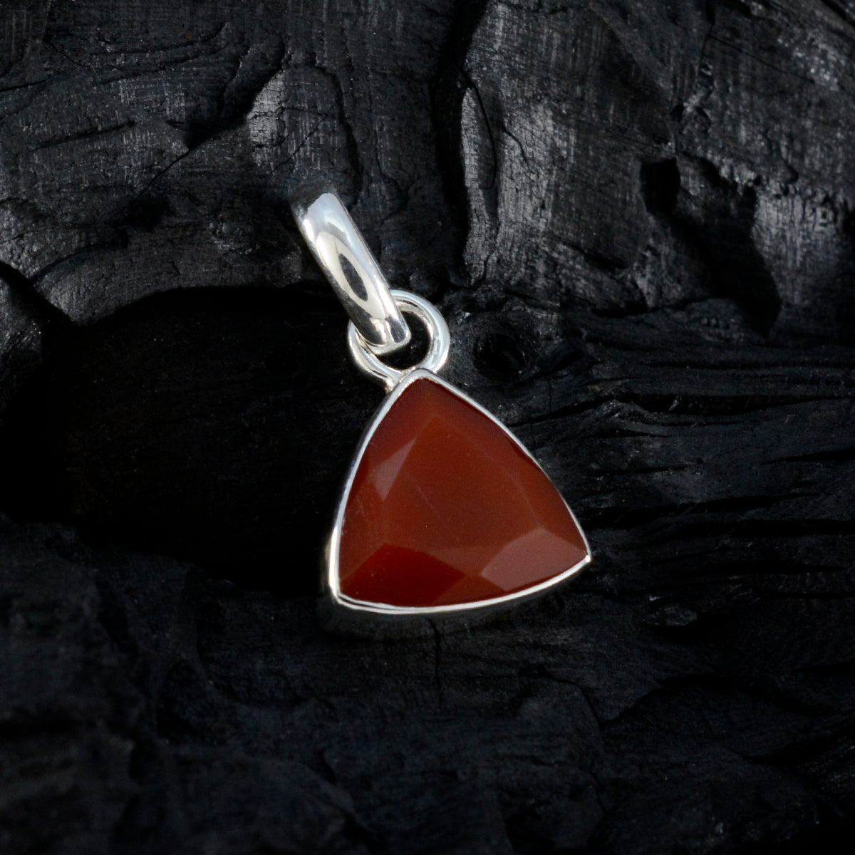 Aaliyah Red Glamorous Dainty Pendant