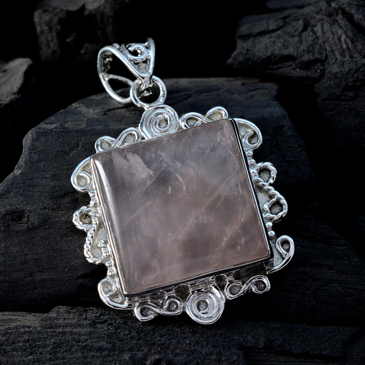 Marie Pink Rope-Wire Statement Pendant