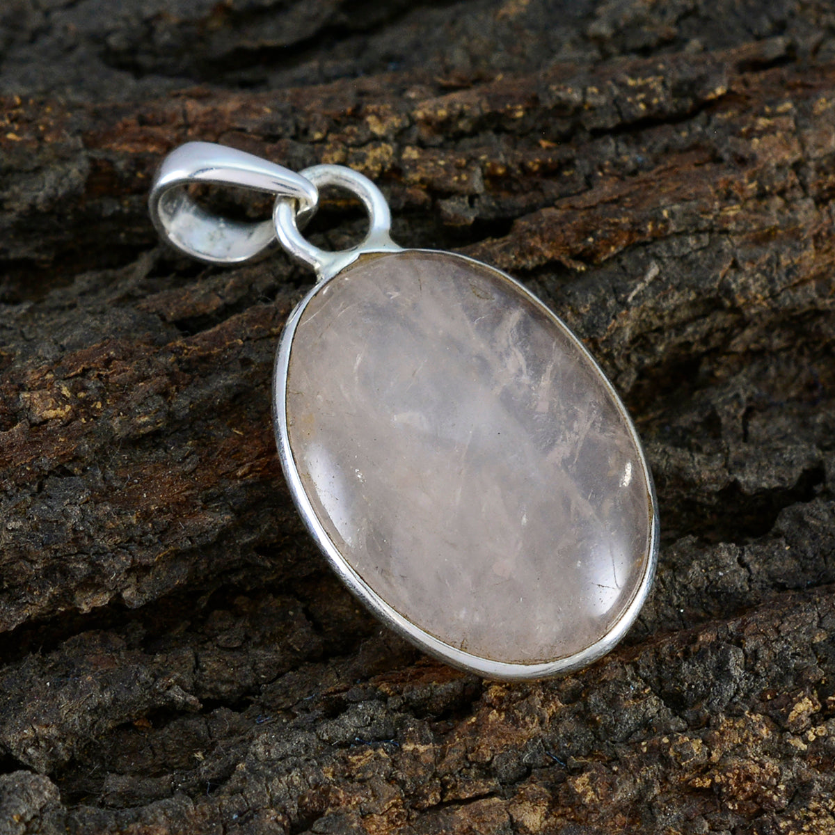 Victoria Pink Glamorous Classic Pendant