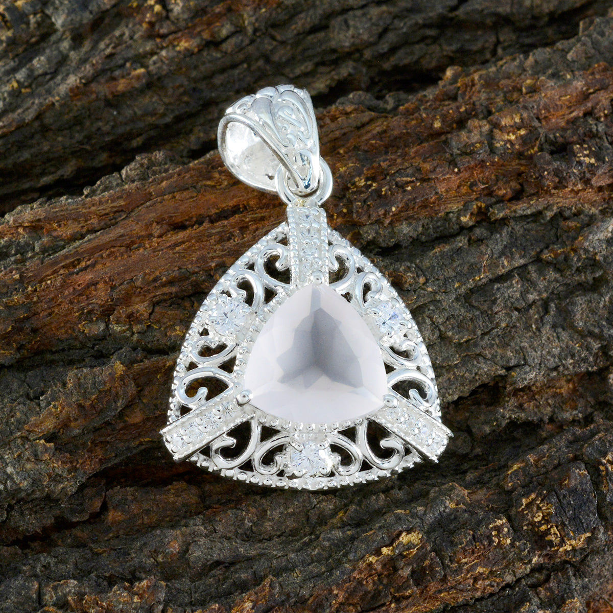 Cecilia Pink Rope-Wire Eye-catching Pendant