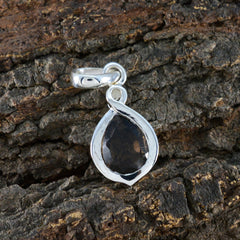 Mei Brown Heart Elegant Pendant
