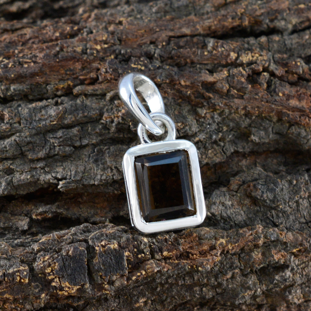 Aria Brown Eternity Whisper-thin Pendant