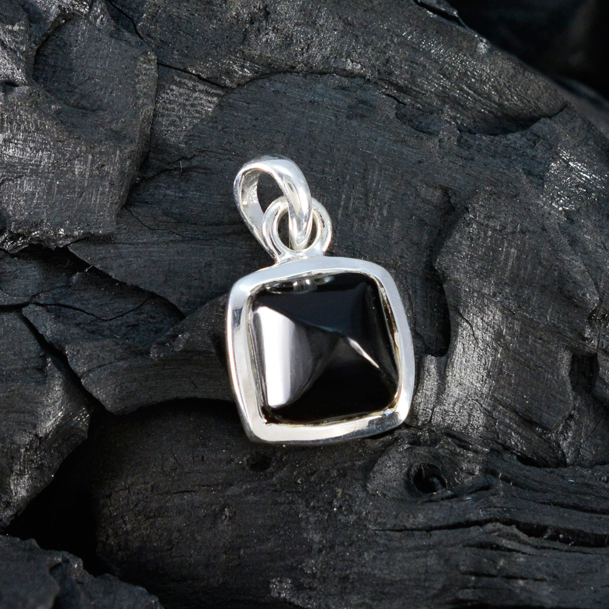 Bianca Brown Love Dainty Pendant