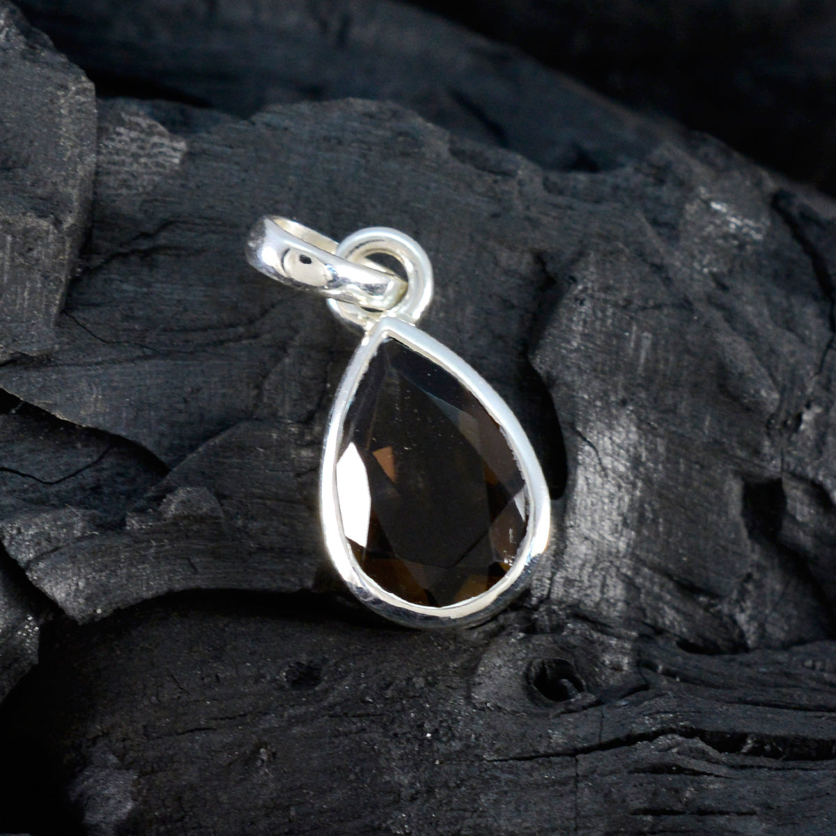 Yan Brown Trendy Elegant Pendant