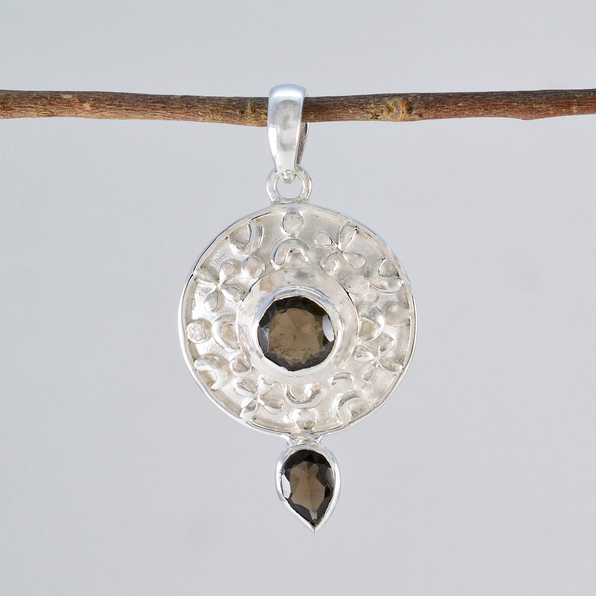 Teresa Brown Geometric Eye-catching Pendant