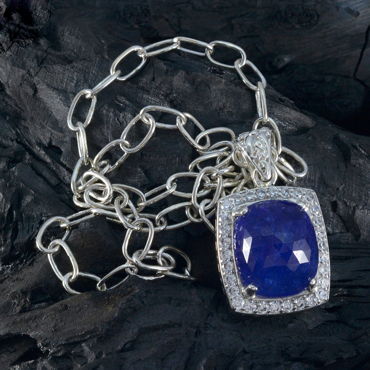 Aria Blue Artisan Chunky Pendant