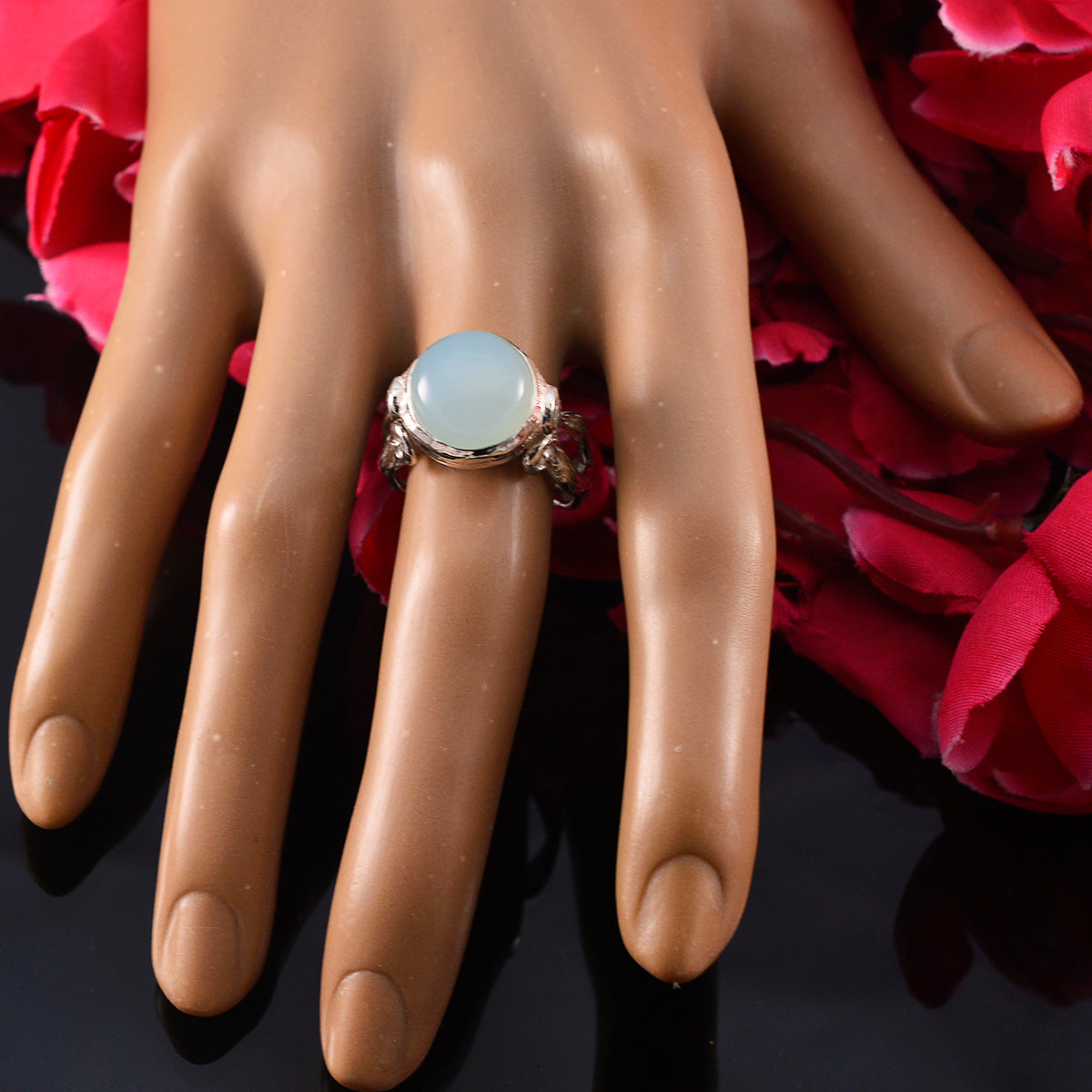 Katharina Sophisticated Aqua Solitaire Ring