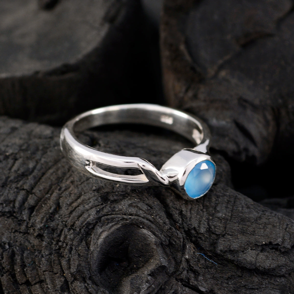 Sakura Modern Aqua Solitaire Ring
