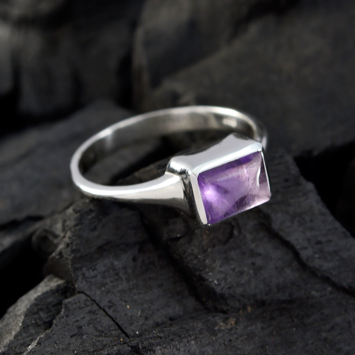 Audrey Contemporary Purple Solitaire Ring