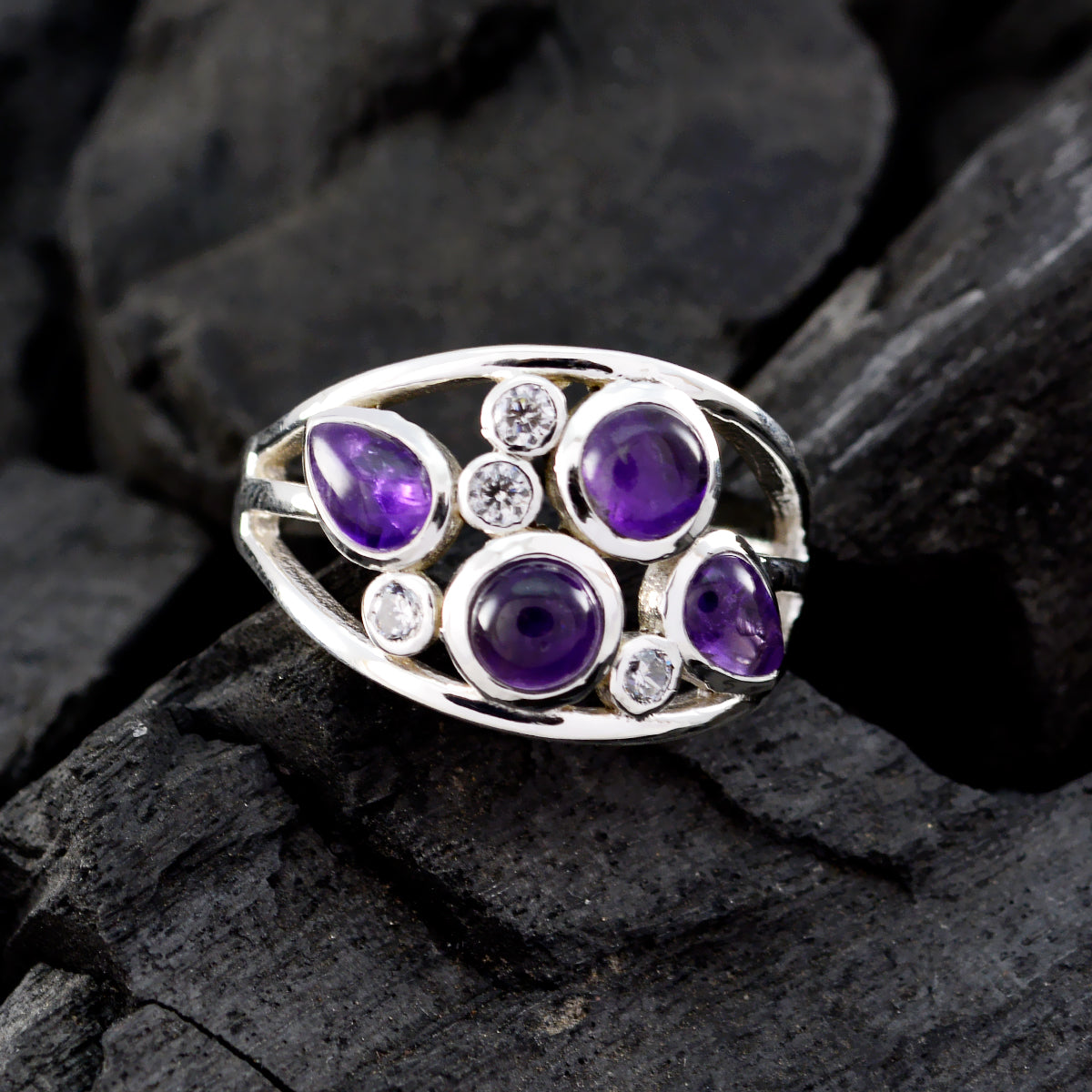 Katarina Sophisticated Purple quarter Ring