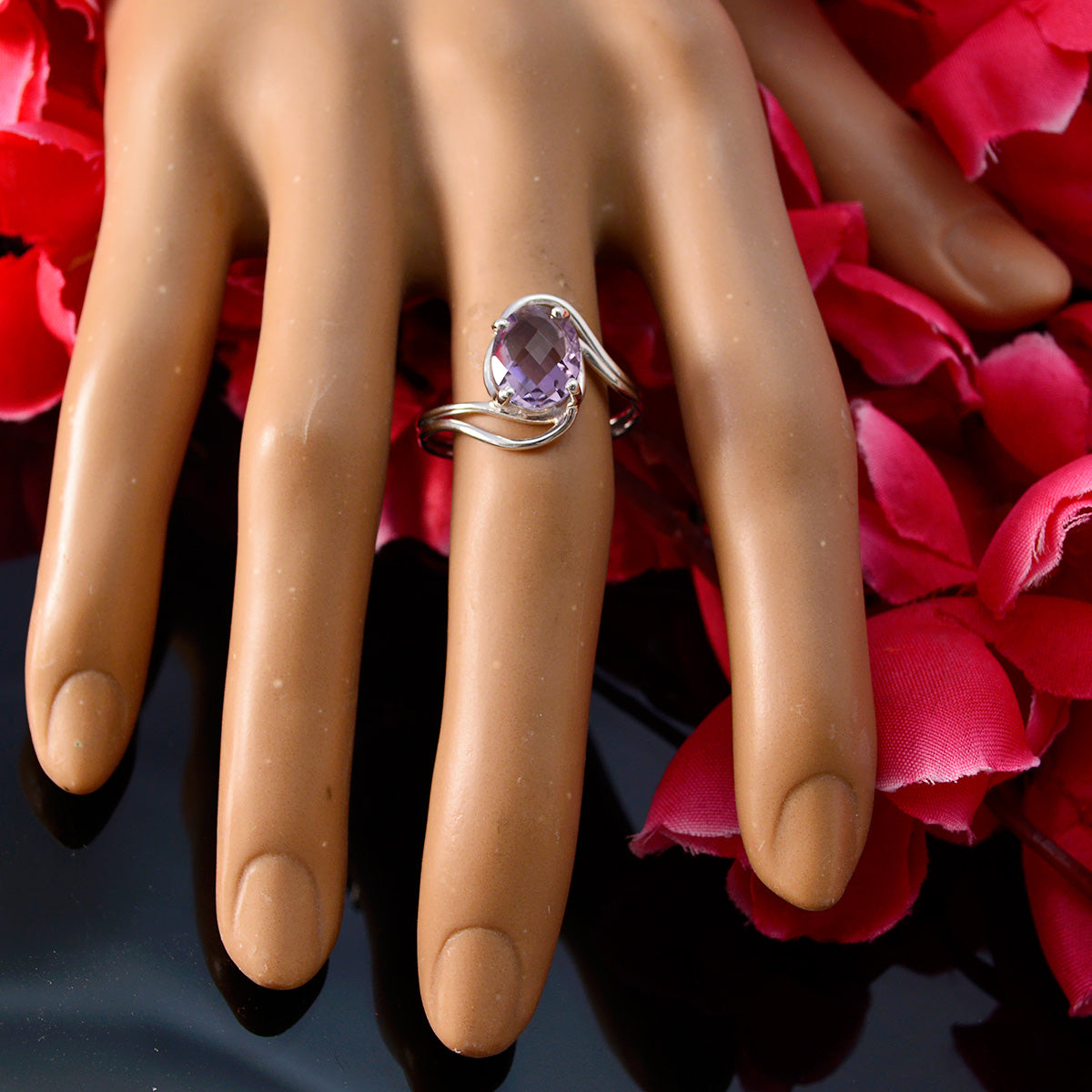 Ying Graceful Purple Solitaire Ring