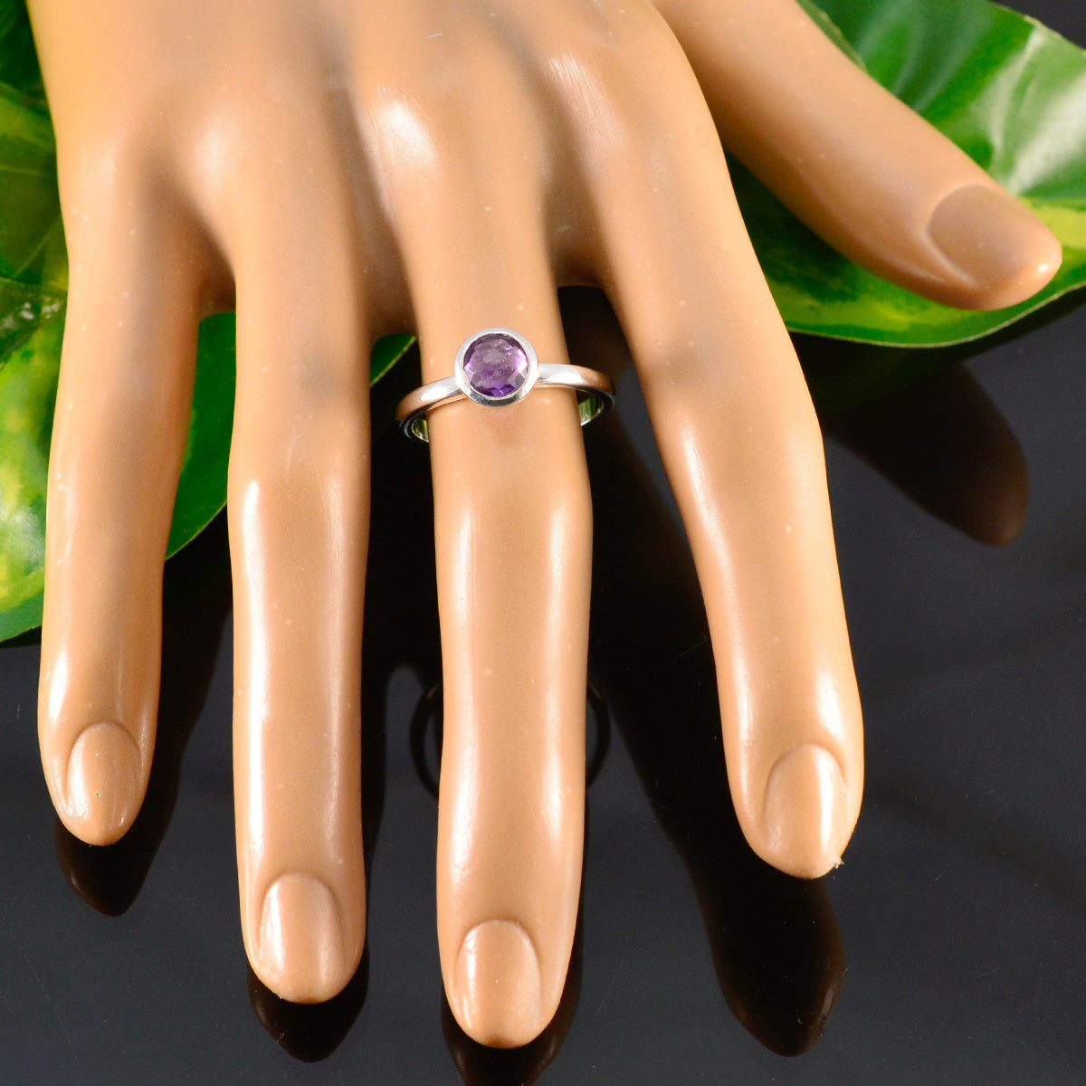 Yuki Modern Purple Solitaire Ring
