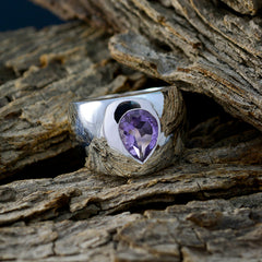 Mathilde Romantic Purple Solitaire Ring