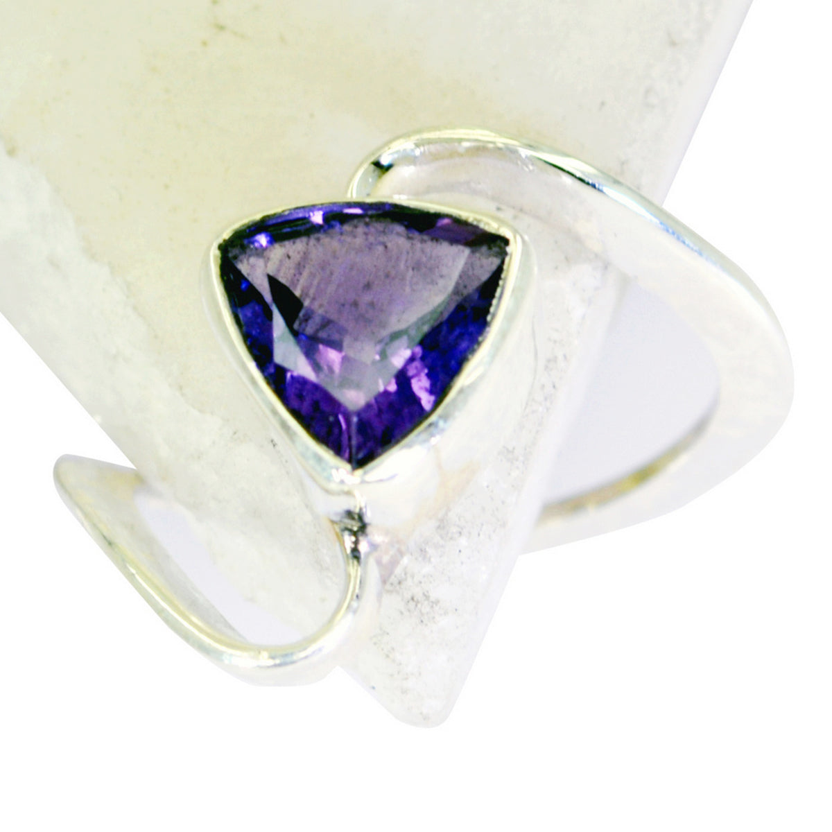 Liyana Geometric Purple Solitaire Ring